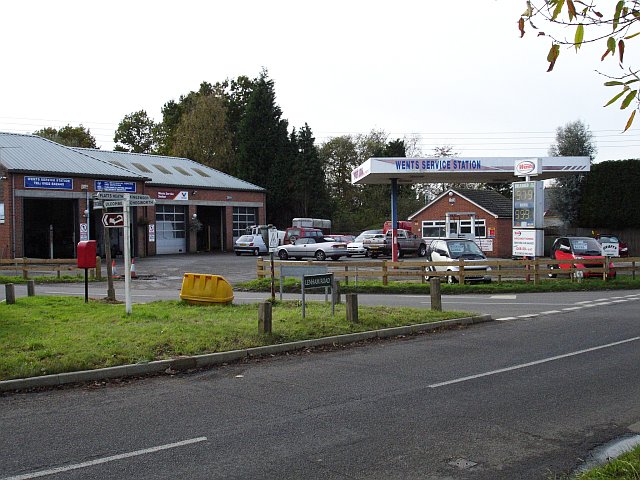 Wents Service Station forecourt and workshop on Ulcombe Hill